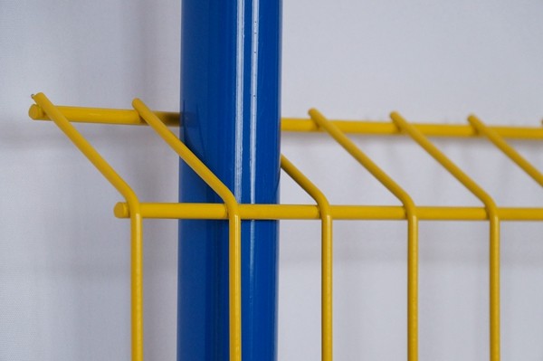 構造のための溶接された網の端保護障壁を塗るポリ塩化ビニール