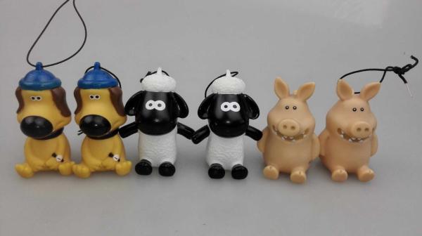 Sheep Little Kids Mini Duck Keychains Vinyl Toy With Ring , Animal Ring Toy