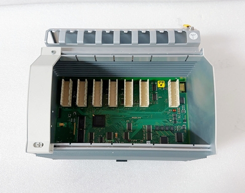 ABB PM803F 3BDH000530R1 Базовый блок 16 МБ Батарейный буферизированный центральный блок оперативной памяти