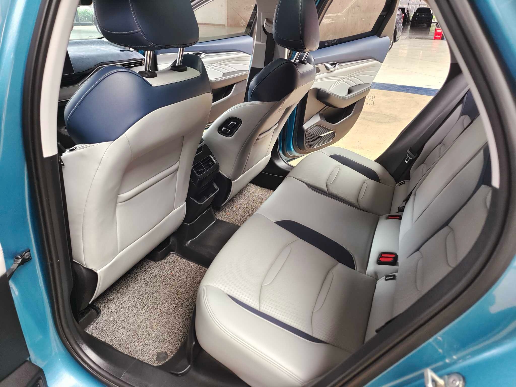 Used Car Geely Preface 2021 2.0TD Flagship Edition 5 Seat Sedan 2.0L Turbocharged L4