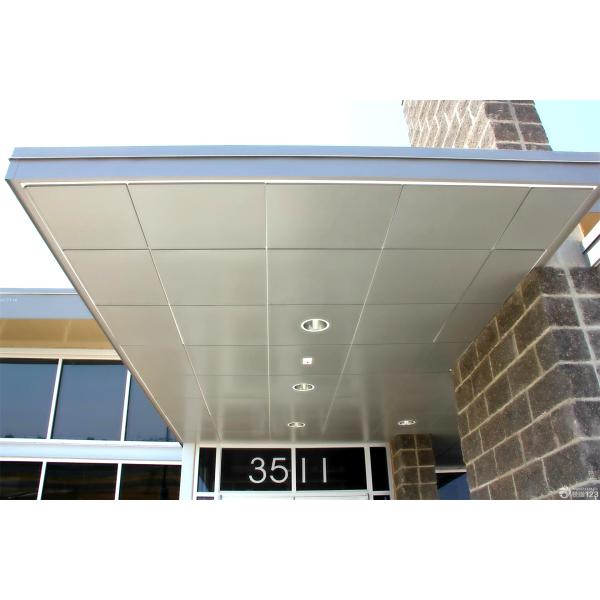 Металлическая панель с высокой теплоизоляцией на стенке из алюминиевого сплава