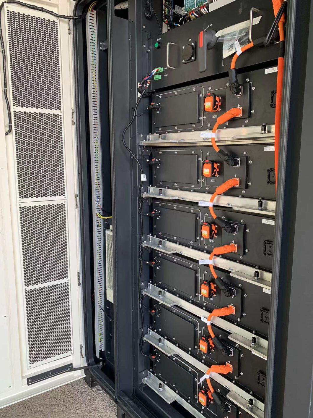 1228.8V 280ah LiFePO4 Батарея Bess Система хранения энергии для коммерческой настройки