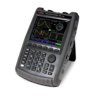 Portable Keysight Agilent N9953B FieldFox Handheld Microwave Analyzer with 54 GHz Frequency and Software-Defined Capabilities