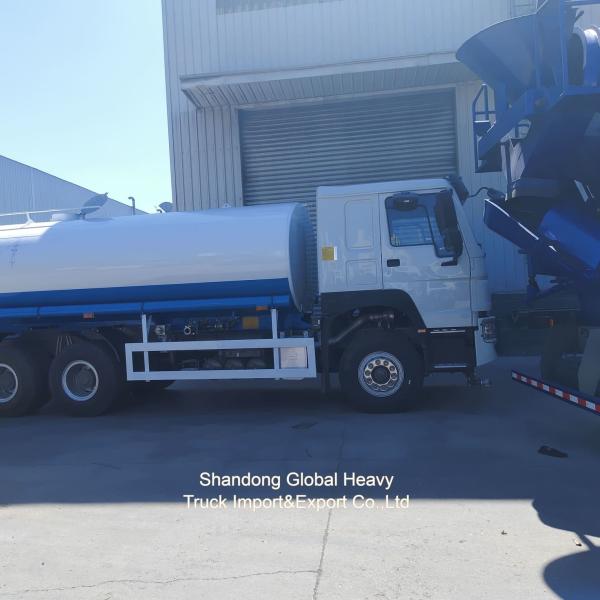 20000L 30000 Liters New Used Sinotruk HOWO 6*4 Sprinkler Water Tank Tanker Truck
