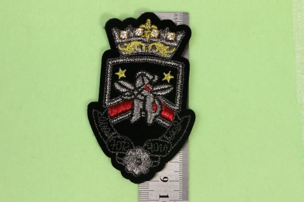 Small Crown Sequin Patch Stamp Popular Crown Dress Butterfly Chest Bead Patch Patch Accessories