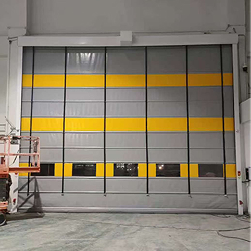 Adjustable Speed High Speed Stacking Door IP54 For Large Commercial Centers