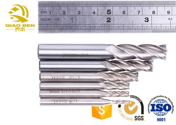 Da rigidez alta quadrada do cortador do moinho de extremidade do CNC de 4 flautas remoção lisa da microplaqueta que não reveste