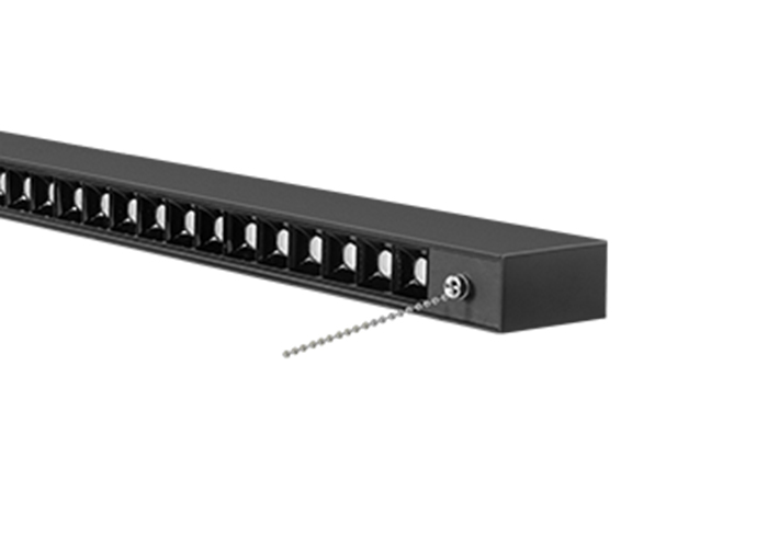 CRI приведенный 82 SMD3030 потолочного освещения IP30 переключателя цепи тяги линейный умный