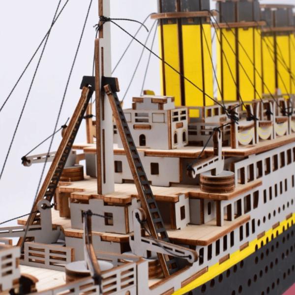 Wooden 3D Puzzle Toy 371 PCS Architectural Model for Adults and Kids Laser Cutting Jigsaw