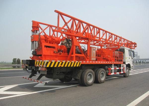 45kw 1300m Depth Core Drill Rig Truck Mounted R4105P  For Water Well