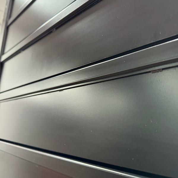 Ventilación de revestimiento en polvo Ventana de aluminio de luvas de aluminio ligera Ventanas de celosía