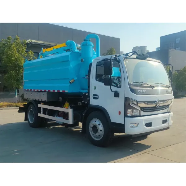 Dongfeng 4X2 Vacuum Suction Truck for Efficient Sewer Cleaning