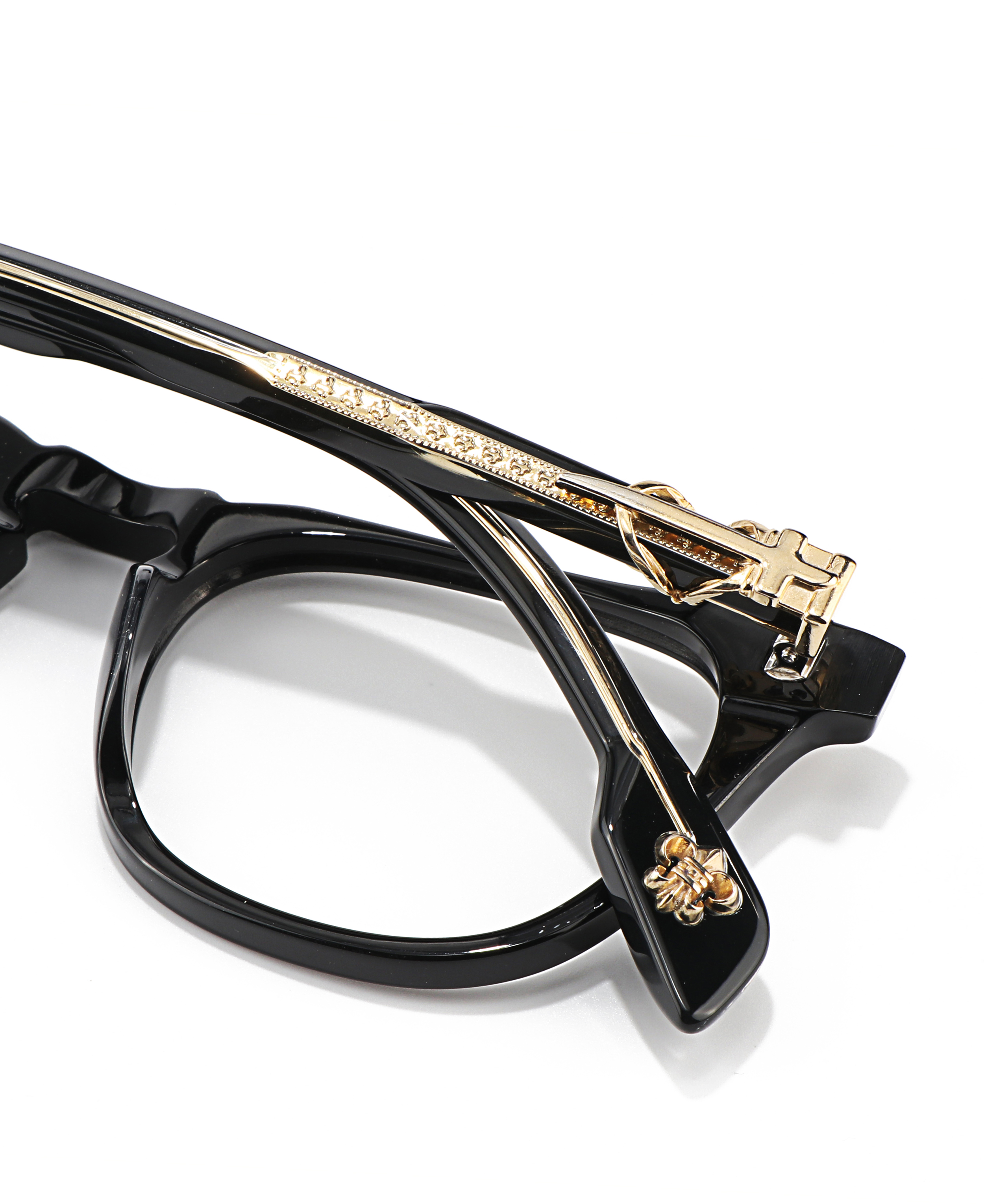 Solid Punk Style Full Rim Butterfly Shape Lightweight Durable Prescription Presbyopia Metal Accessory logo Glasses Famous Brands