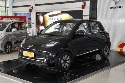 Novo veículo energético Um começo Wuling Bingo 4 lugares Carro puro modelo elétrico 333KM