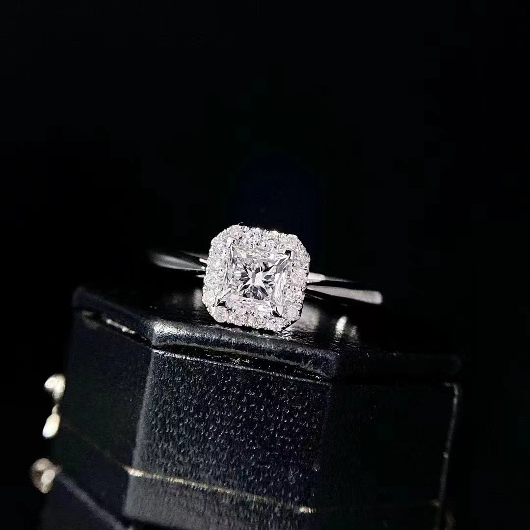 Customization Limited Time Discount 18K Lab Diamonds Square Diamond Ring FL Clarity