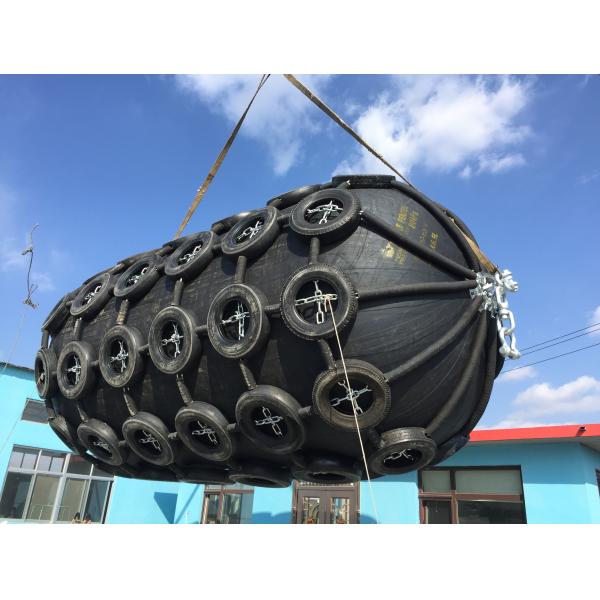 50Kpa Pneumatic Rubber Fender With Tire Sheath Type Ship Berthing And Mooring