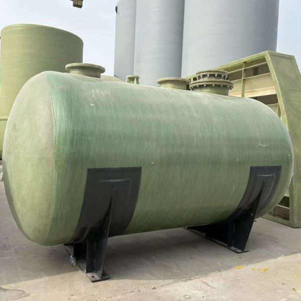 Large Frp Acid Storage Tanks With High UV Resistance For Chemical And Pharmaceutical Industries