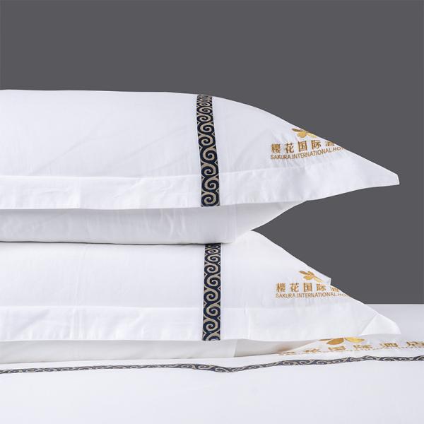 Dobby 100% Cotton Hotel Bedding Sets With Decoration Line