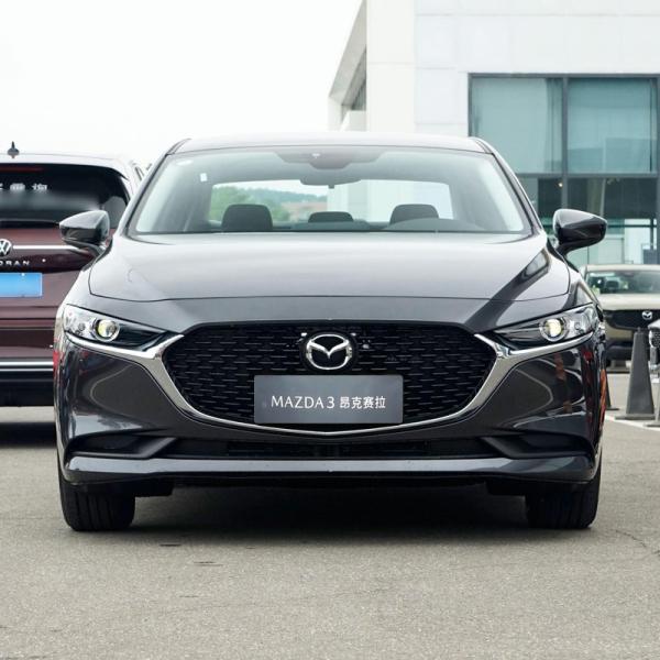 Changan Mazda 3 Compact Car R16 Manual Transmission Fuel Vehicle Enclave for Customer Requirements