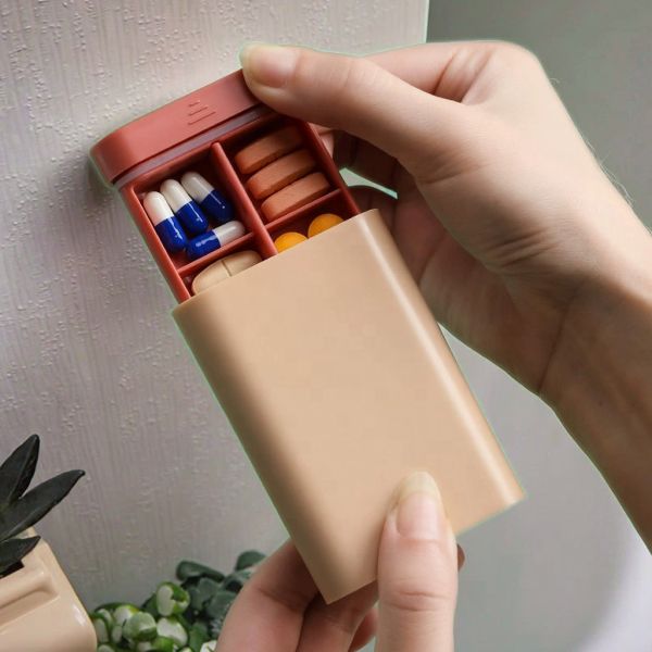 Custom Logo Child-Resistant Multicolor Portable Travel Storage Case Organizer Multi-Functional Six Compartment PP Medicine Pill