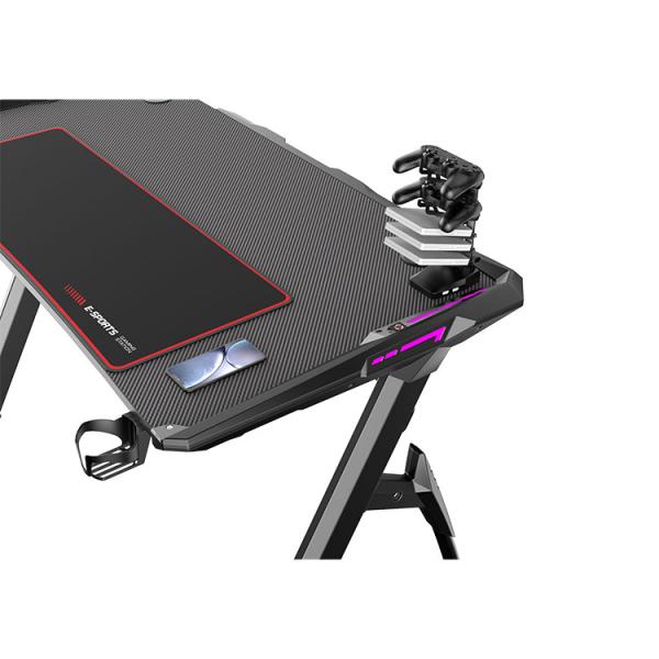 Professional Gamers' Target Setup Modern and Gaming Desk with Affordable Accessories