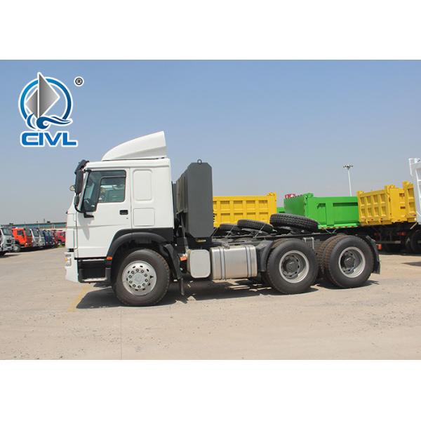 White Color Prime Mover Truck , HOWO 6x4 Cargo Truck Diesel Fuel Type