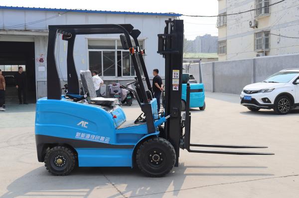Customized Lifting Height 1 Ton 2 Ton 3 Ton Electric Forklift Safety For Warehouse Handling