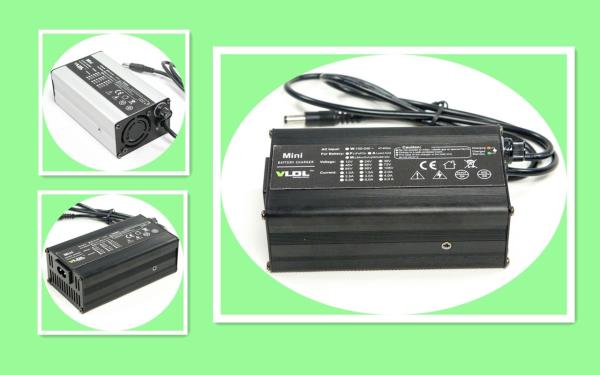 Portable Electric Bicycle Charger 36V 2.5A Max 42V 43.8V 44.1V For Lithium Or Lead Acid Battery