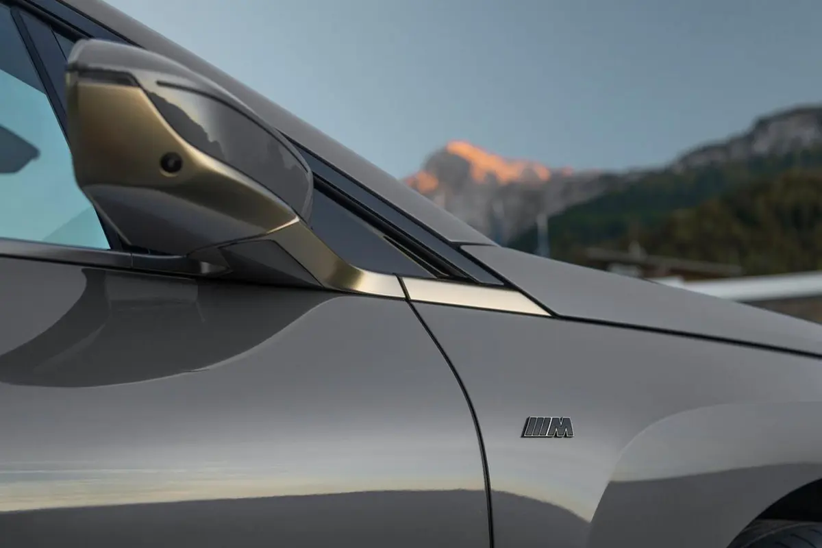 2023 BMW Ix M60 Xdrive40 Xdrive50 Electric Luxury SUV Has A Range Of 665km