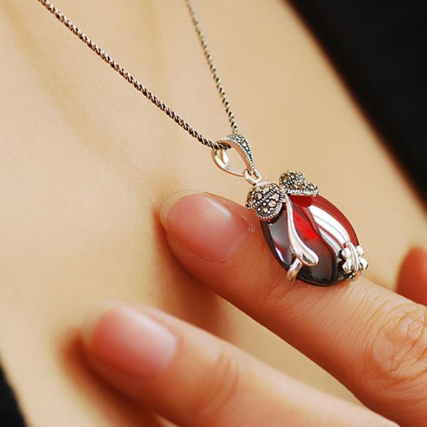 Thail Silver Garnet and Marcasite Pendant Retro Necklace(N11064RED)