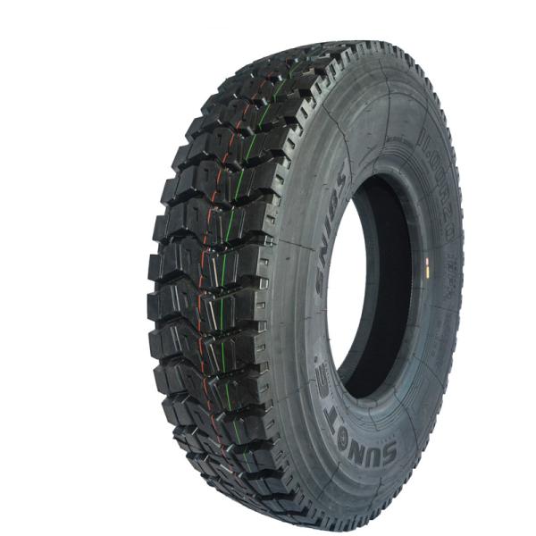 9.00R20 / 10.00R20 Light Truck Radial Tyres Natural Rubber Material For Drive Wheels