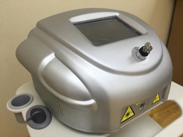 Máquina portátil do laser do diodo 980nm para a aranha Venis/o tratamento veias varicosas