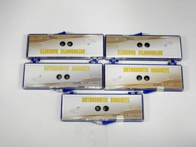 Good Adhesion Ortho Ceramic Brackets With 0.022 Mbt 345 Hooks Simple Operation