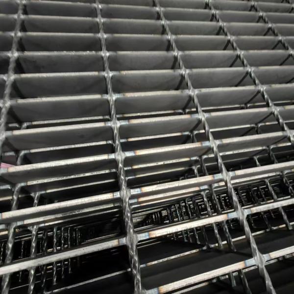 Stainless Steel Anti Slip Grating Easy To Install Excellent Durability And Corrosion Resistance