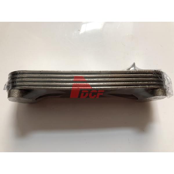 Noyau modèle de couverture de réfrigérant à l'huile J05 de moteur avec des pièces de moteur d'excavatrice de Kobelco