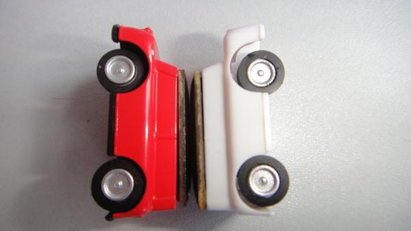 Jouets de voiture solaire en plastique colorés pour enfants, petits jouets éducatifs 32*23*15mm