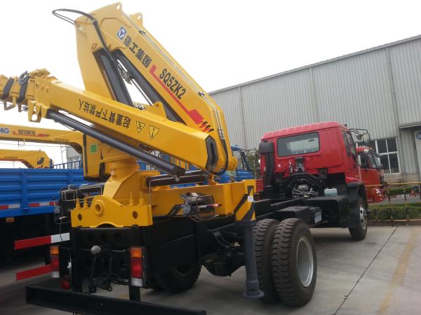 XCMG 2035kg Crane,  5 Ton Hydraulic Lifting Truck Mounted Crane