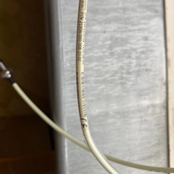 21504-000-008-10-02 Bently Nevada Proximity Sensor  24V DC IP67