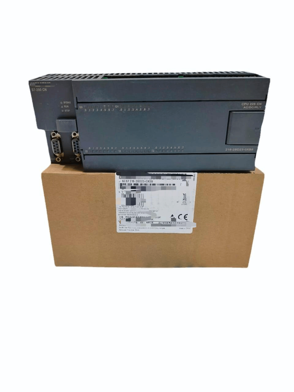 6ES7216-2AD23-0XB8  spare part for the SIMATIC S7-200 CN CPU 226 compact programmable logic controller，24 V DC power supply, 24 digital DC inputs, and 16 digital DC outputs
