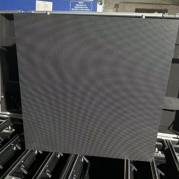 Gloshine DN Series Used LED Screen P2.9 Indoor Full Color LED Screen