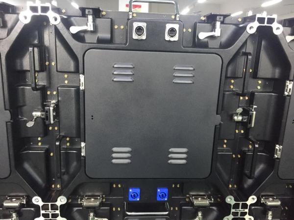 Small Pixel Pitch P2.5 LED Display Module Indoor 1/32 Scan Die - Casting Cabinet