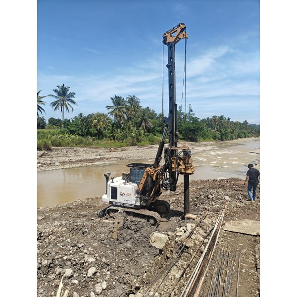 Compact Structure Mini Drilling Rig Suitable for Narrow Construction Site