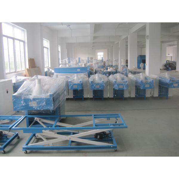 Flexible Pneumatic Electric Lift Tables 500mm Adjustable Height Range ISO9001 Approval