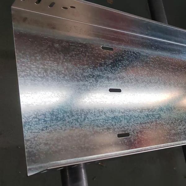 Screws Cable Tray Galvanized Wall Mounted Installation Strong And Durable 2m-6m Length