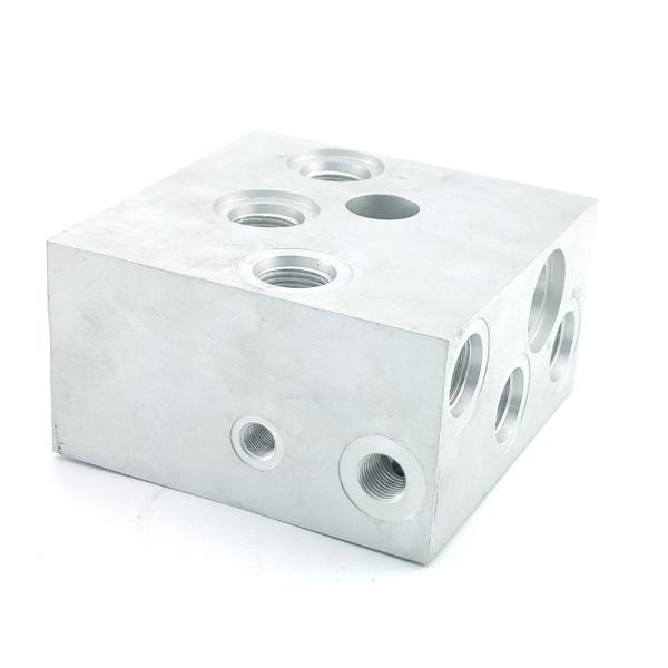 Parte de usinagem de precisão padrão ANSI OEM Blocos hidráulicos especiais /-0,05 mm Tolerância