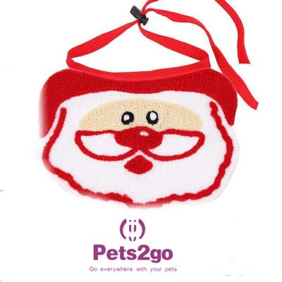 O animal de estimação do Natal jura a roupa dos revestimentos do cão