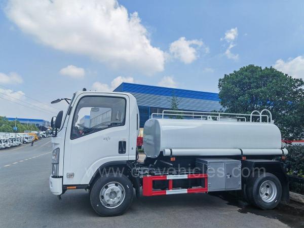 ISUZU 3 Ton SS304-2B Water Spray Truck Stainless Steel Tank Truck 8000 Liter