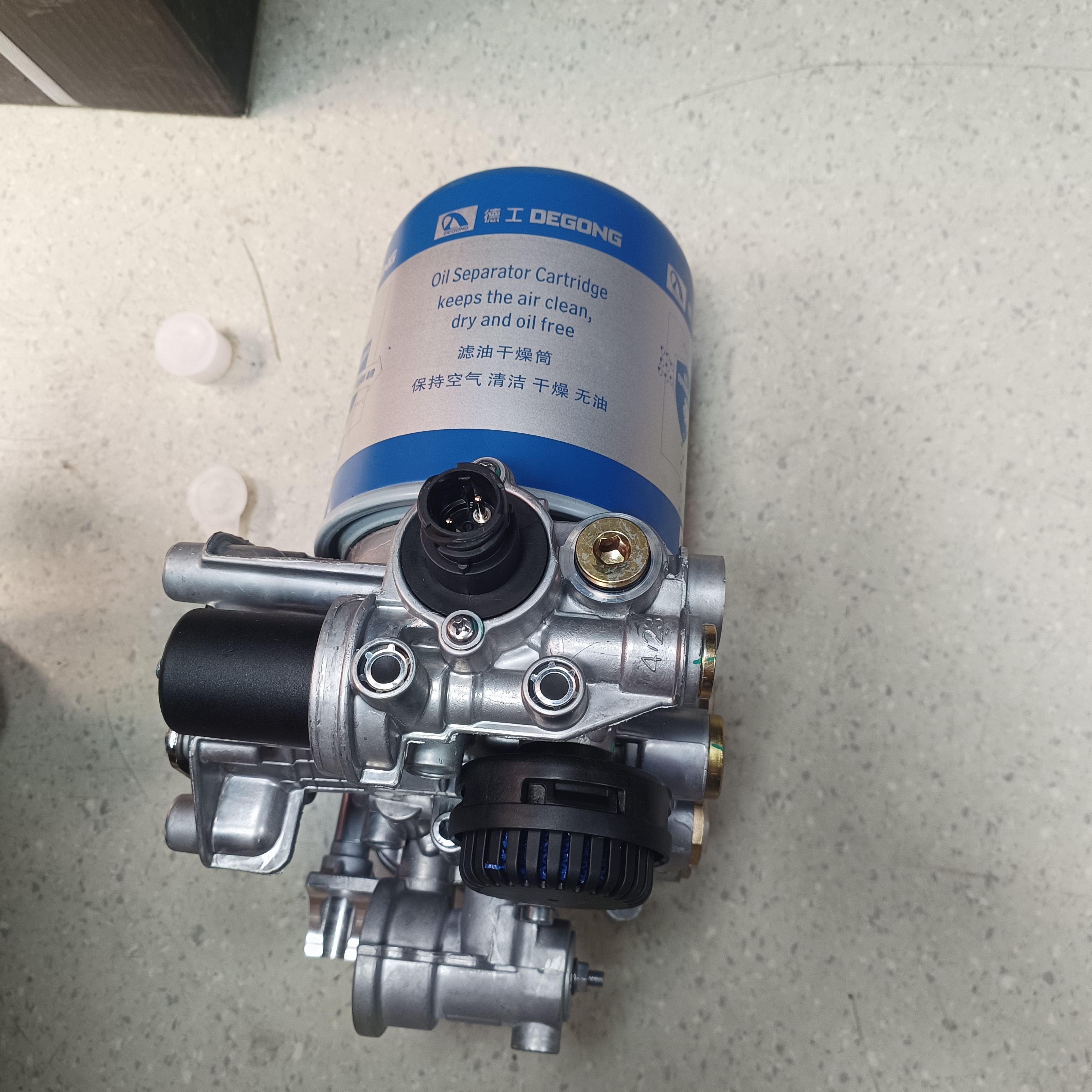 Air Dryer Assembly / Air Processing Unit, OE No.3515020‑66W‑C00, for FAW J6P JH6 Truck