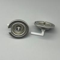 Une boîte en aérosol écologique pour les soins personnels - emballage durable et application fluide