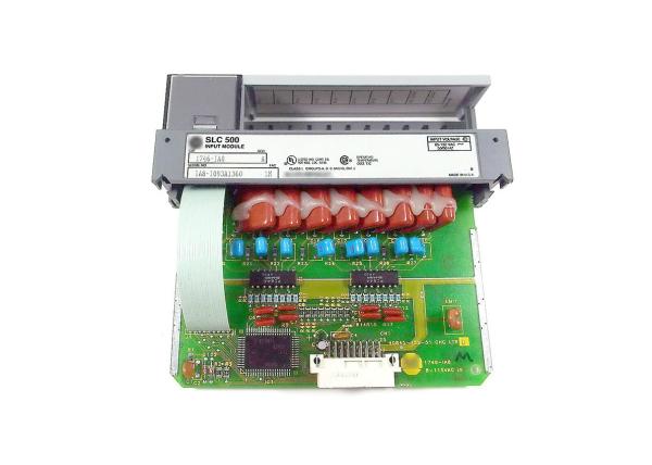 Allen-Bradley 1746-IA8, escala da tensão de 85-132 volts de C.A., C.A. de SLC 500 Digitas entrou o módulo